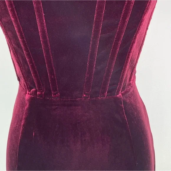 Bronx and Banco Florentina Corset Gown - Picture 11 of 15